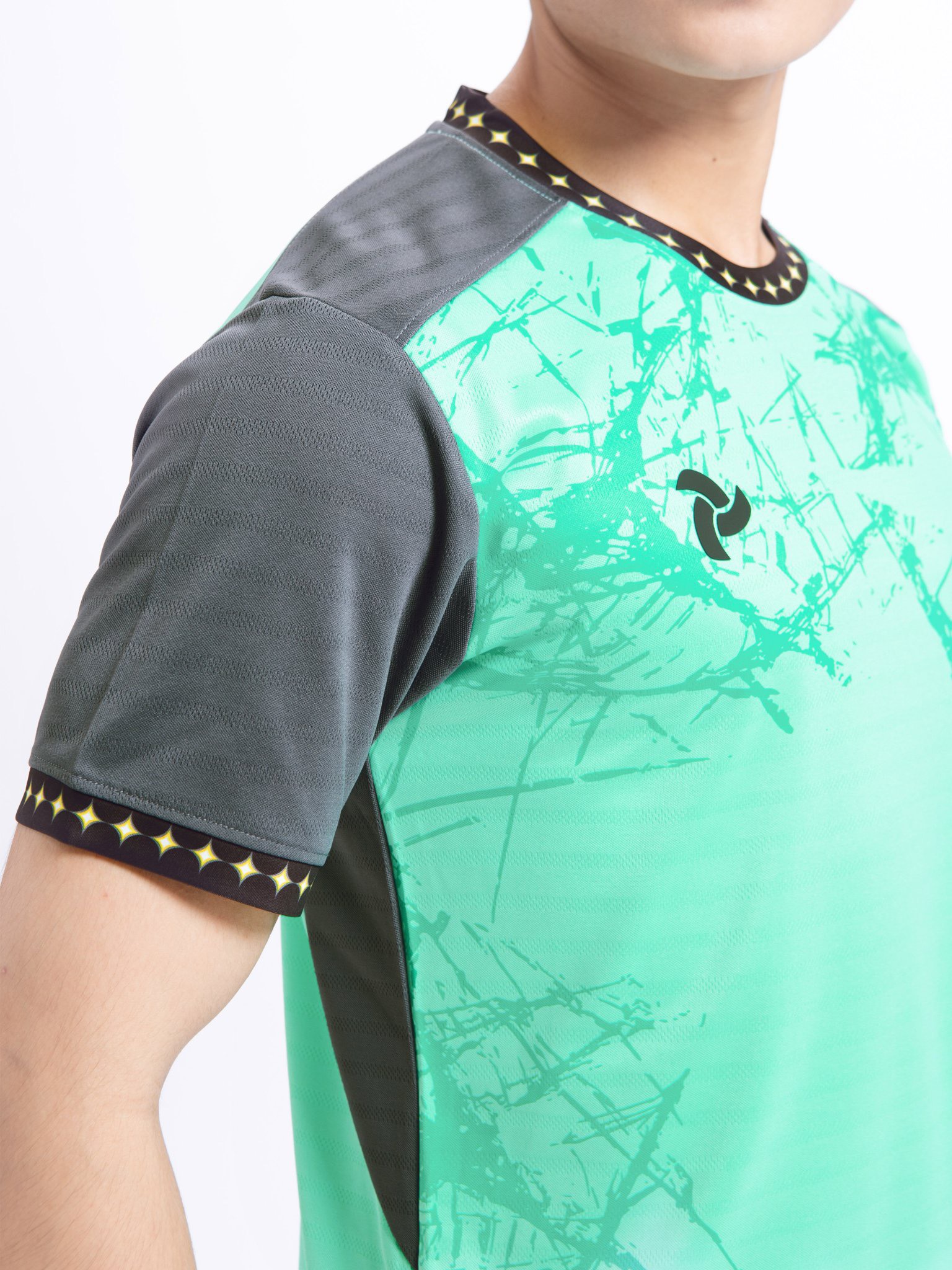Bộ quần áo bóng đá Justplay JS – 01 cao cấp – Màu Xanh Ngọc (4) Bo quan ao bong da Justplay JS – 01 cao cap – Mau Xanh Ngoc 4