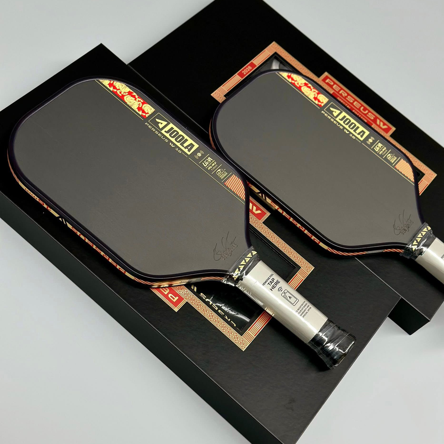 vot-pickleball-joola-perseus-pro-iv-16mm-16mm-phien-ban-gioi-han-year-of-the-horse-chinh-hang (4) vot pickleball joola perseus pro iv 16mm 16mm phien ban gioi han year of the horse chinh hang 4